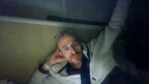 Snapshot of alfred151 chatting on 3, 5, 2026 Edgarrrdd1021 online show from 3, 5, 2026
