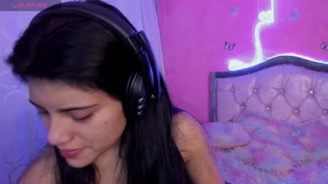 Carolina Join The Fan Club  online show from 24, 12, 2024