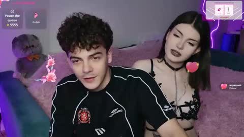 Snapshot of alice118james chatting on 5, 10, 2025 alice and james online show from 5, 10, 2025