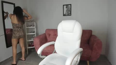 Snapshot of alice23jones chatting on 9, 10, 2025 Alice online show from 9, 10, 2025