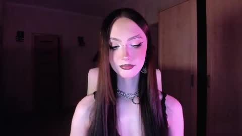 Snapshot of alice__aris chatting on 3, 10, 2025 Alice Aris online show from 3, 10, 2025