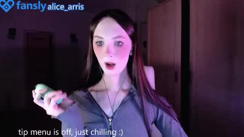 Snapshot of alice__aris chatting on 29, 11, 2025 Alice Aris online show from 29, 11, 2025
