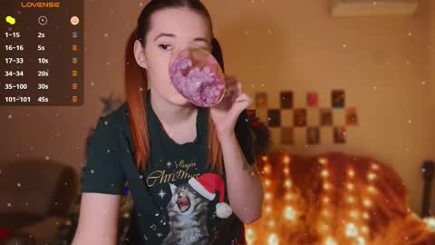 Snapshot of alice__madness chatting on 21, 12, 2025 Alice online show from 21, 12, 2025