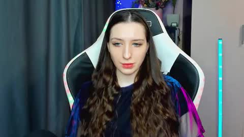 Snapshot of alice_bailey chatting on 19, 9, 2025 Alice online show from 19, 9, 2025