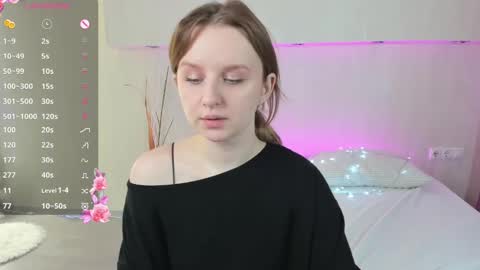 Snapshot of alice_diva chatting on 19, 12, 2024 Alice GMT2 Mon 3-9 AM Tue 3-9 AM Fri 3-9 AM Sat 3-9 AM Sun 3-9 AM online show from 19, 12, 2024
