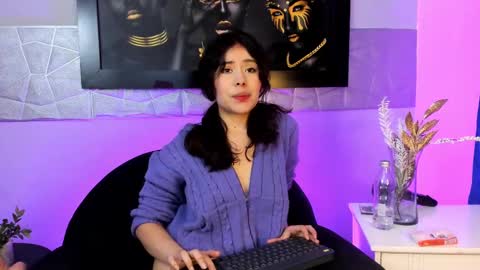  Alice Evans online show from 8, 1, 2025