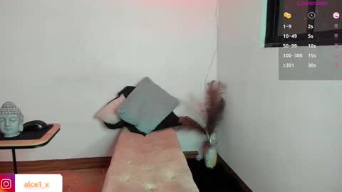 Manuela online show from 1, 2, 2025