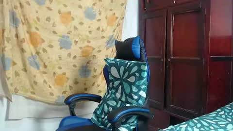 alice online show from 25, 6, 2026