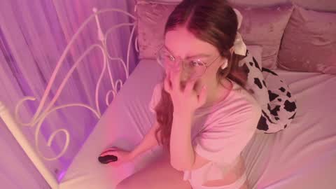 Snapshot of alice_kinky_girl chatting on 31, 1, 2025 Alice online show from 31, 1, 2025