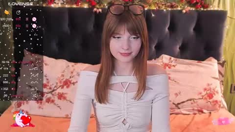 Snapshot of alice_langley chatting on 1, 3, 2025 Alice 3 online show from 1, 3, 2025