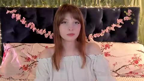 Snapshot of alice_langley chatting on 5, 3, 2025 Alice 3 online show from 5, 3, 2025