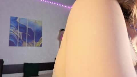 Snapshot of alice_liss_ chatting on 10, 4, 2026 Alice online show from 10, 4, 2026