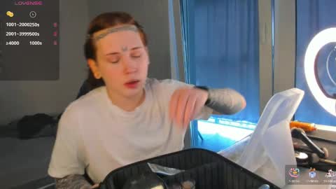 Snapshot of alice_moonshard chatting on 18, 4, 2026 Alice online show from 18, 4, 2026