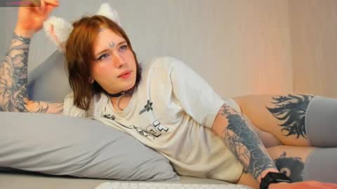 Snapshot of alice_moonshard chatting on 25, 4, 2026 Alice online show from 25, 4, 2026