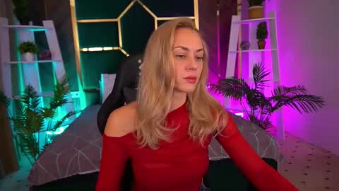 Snapshot of alice_morell chatting on 4, 11, 2025 alice_morell online show from 4, 11, 2025