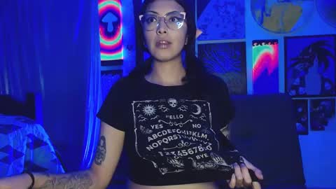 Snapshot of alice_phantom chatting on 9, 12, 2024 online show from 9, 12, 2024