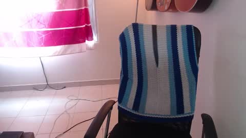 Snapshot of alice_psilocybe_sabina420 chatting on 1, 12, 2025 Alicia Aldara online show from 1, 12, 2025