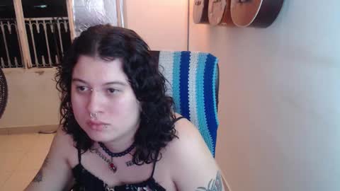 Snapshot of alice_psilocybe_sabina420 chatting on 4, 12, 2025 Alicia Aldara online show from 4, 12, 2025