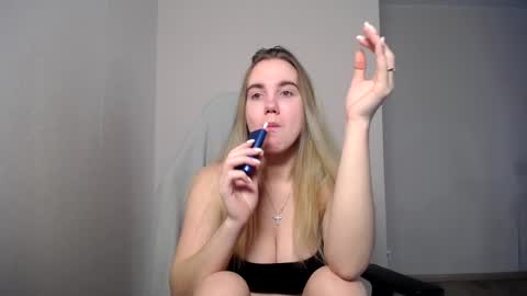 Snapshot of alice_rays_ chatting on 9, 1, 2026 Alice online show from 9, 1, 2026