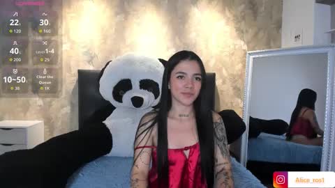 Snapshot of alice_rose5 chatting on 4, 10, 2025 Alice online show from 4, 10, 2025