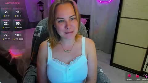 Snapshot of alice_sex_intellect chatting on 27, 9, 2025 Alice online show from 27, 9, 2025