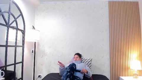 Snapshot of aliceandsia chatting on 26, 7, 2026 Alice and Asia online show from 26, 7, 2026