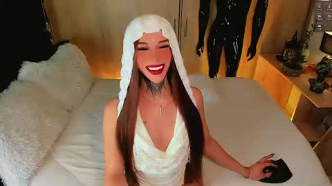 Snapshot of alicebby_bigcock19 chatting on 24, 7, 2026 Alice online show from 24, 7, 2026