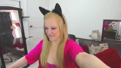 alicecat01 online show from 8, 3, 2026