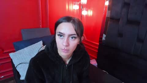 Snapshot of alicecoule chatting on 10, 6, 2026 Alice online show from 10, 6, 2026