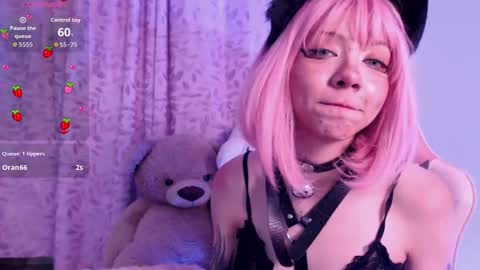 Snapshot of alicedang3r chatting on 13, 9, 2025 Alice online show from 13, 9, 2025