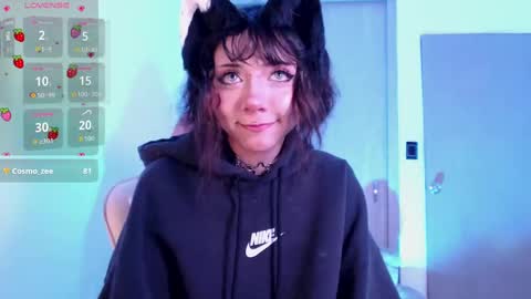 Snapshot of alicedang3r chatting on 7, 10, 2025 Alice online show from 7, 10, 2025