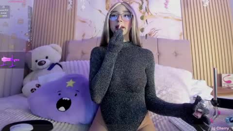 Snapshot of alicee1_ chatting on 25, 3, 2026 Aliice online show from 25, 3, 2026