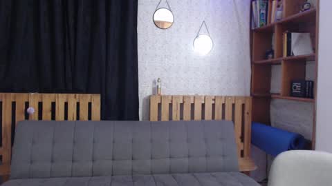 alicee_logan_ online show from 1, 2, 2025