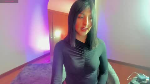 Snapshot of alicee_roos chatting on 15, 4, 2026 Alice online show from 15, 4, 2026