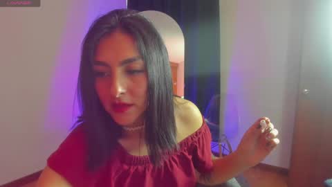 Snapshot of alicee_roos chatting on 21, 4, 2026 Alice online show from 21, 4, 2026