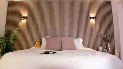 Alice  online show from 17, 10, 2025