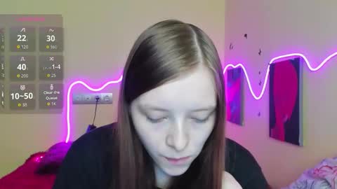 Snapshot of alicehariss chatting on 11, 9, 2025 Alie online show from 11, 9, 2025