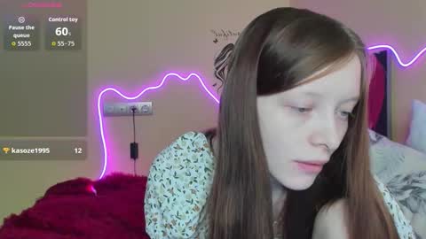 Snapshot of alicehariss chatting on 12, 10, 2025 Alie online show from 12, 10, 2025