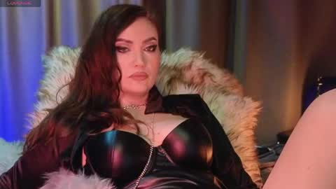 Snapshot of alicejameson chatting on 6, 5, 2026 alicejameson online show from 6, 5, 2026