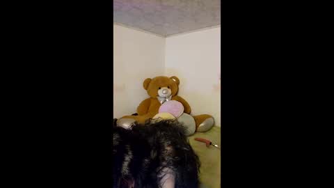 Snapshot of alicekingdom chatting on 5, 5, 2026 Alicekingdom online show from 5, 5, 2026