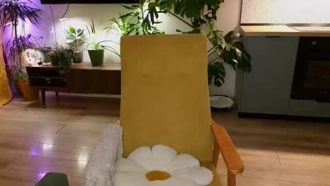 Snapshot of alicekingsleigh chatting on 22, 2, 2025 AliceKingsleigh online show from 22, 2, 2025