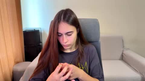 Snapshot of alicekollt chatting on 3, 10, 2025 alicekollt online show from 3, 10, 2025