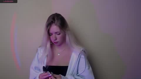 Alice online show from 23, 9, 2025