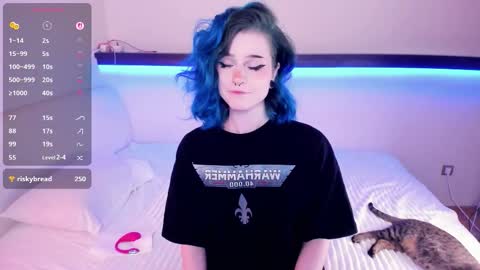 Alice online show from 29, 9, 2025