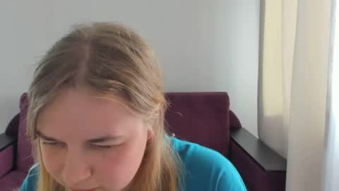 Snapshot of alicepopsy chatting on 1, 6, 2026 Alice online show from 1, 6, 2026