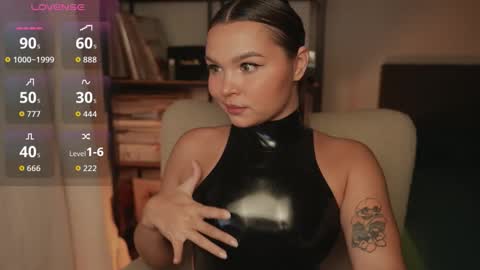 Snapshot of alicesweetlove chatting on 9, 9, 2025 Alice online show from 9, 9, 2025