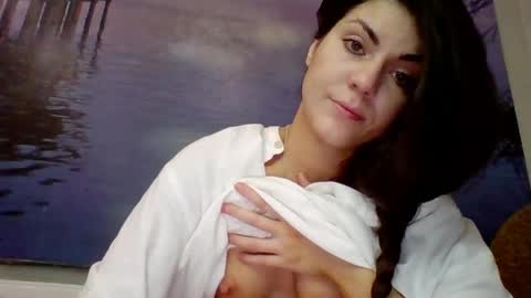 Snapshot of alicetailorrr chatting on 23, 5, 2026 AliceTailorrr online show from 23, 5, 2026