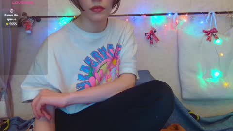 Snapshot of alicewoolfy chatting on 11, 1, 2025 AliceWoolfy online show from 11, 1, 2025