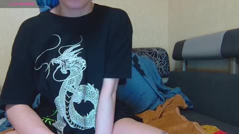 Snapshot of alicewoolfy chatting on 8, 3, 2025 AliceWoolfy online show from 8, 3, 2025