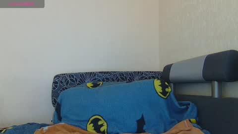 Snapshot of alicewoolfy chatting on 22, 4, 2026 AliceWoolfy online show from 22, 4, 2026